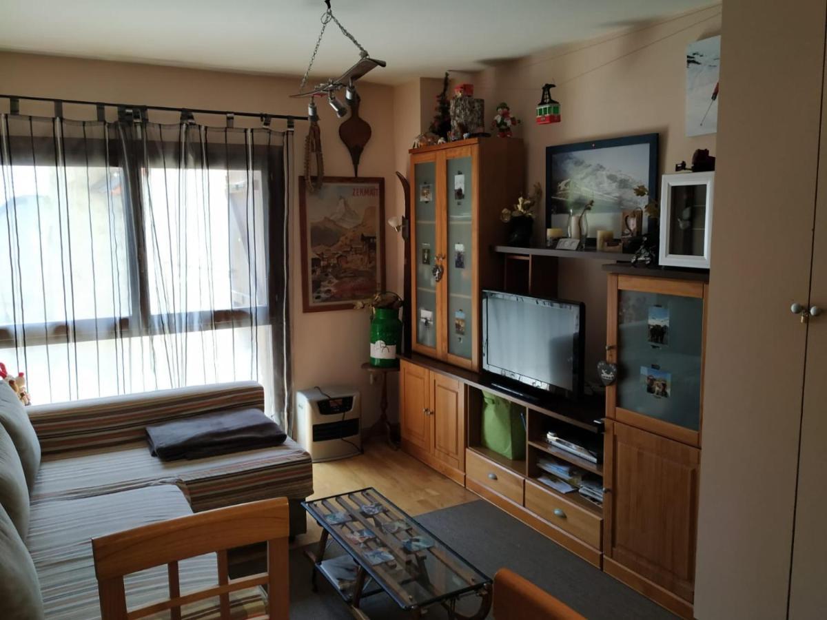 Apartamento En Escarrilla, Sallent de Gállego Exterior photo